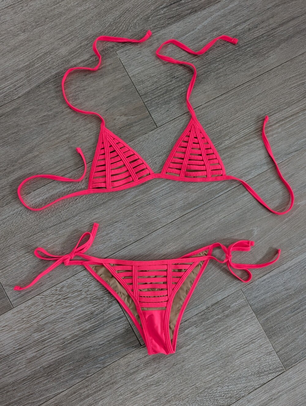 Beach Bunny Hard Summer Neon Coral/Pink Bikini Set